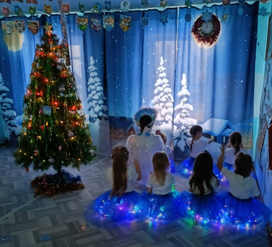 Новый год в нашем садике! Новый год в нашем садике!.