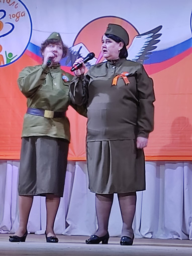 2 место в районном конкурсе профессионального мастерства 2 место в районном конкурсе профессионального мастерства.